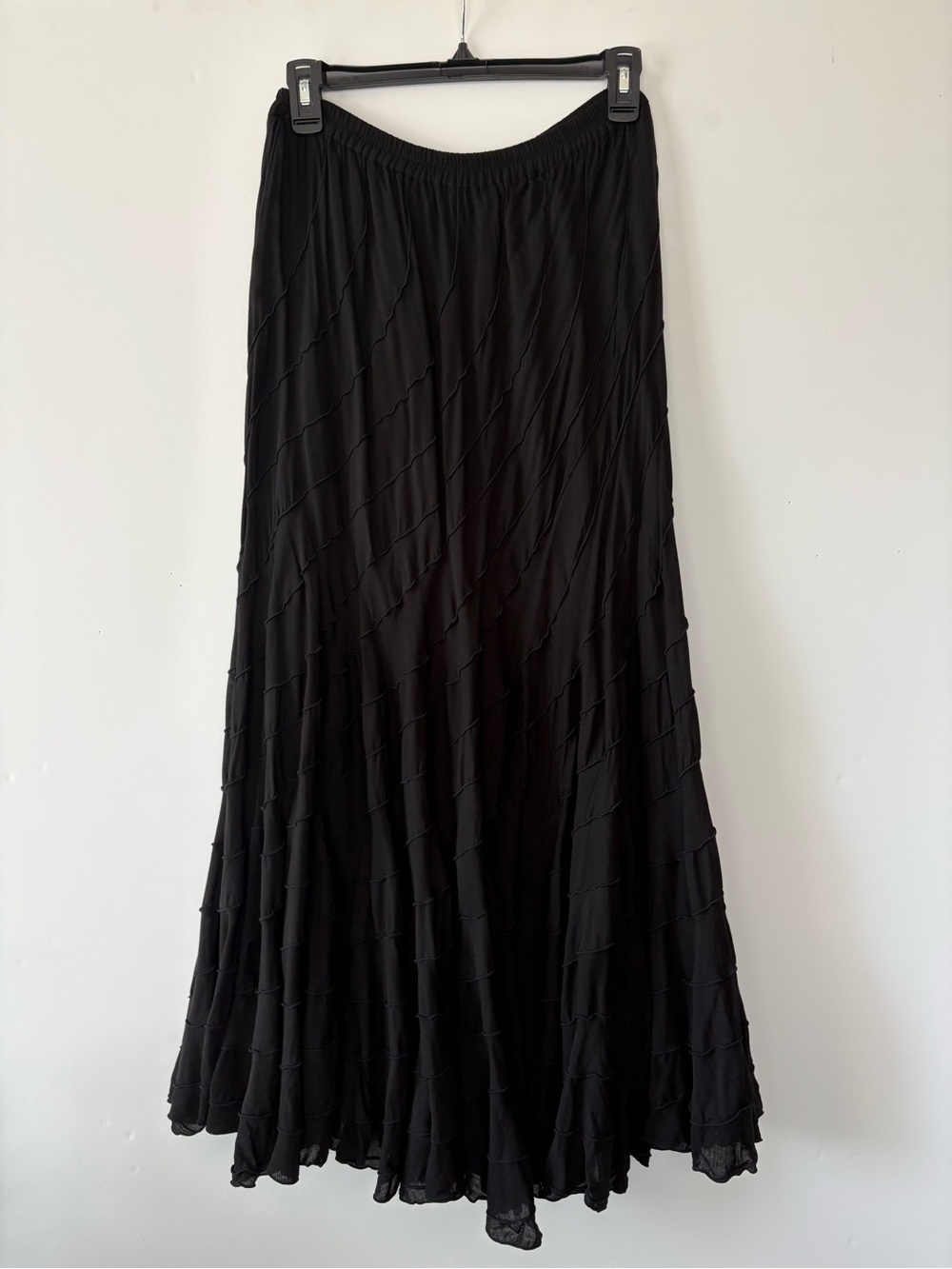 Black Women's Flowy Maxi Skirt